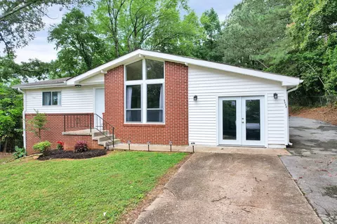 6568 Barnie Fay Ln, Chattanooga, TN 37421
