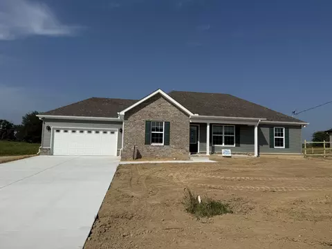 82 Hilltop St, Manchester, TN 37355