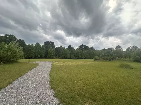 1249 Reese Rd # C, Bethpage, TN 37022
