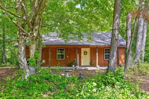 915 Old Three Notch Rd, Ringgold, GA 30736