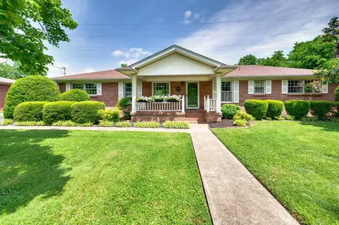 411 Tremont Dr, Murfreesboro, TN 37130