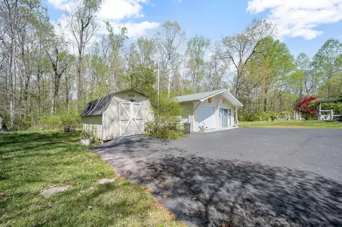 Exterior - 48 Enfield Dr, Beechgrove, TN 37018 photo 2 of 7