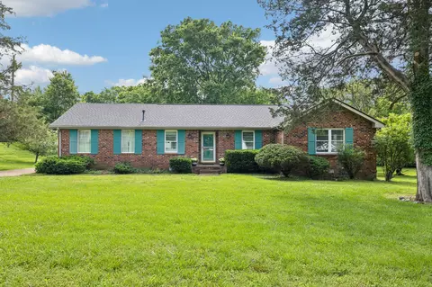 828 Stonebrook Blvd, Nolensville, TN 37135