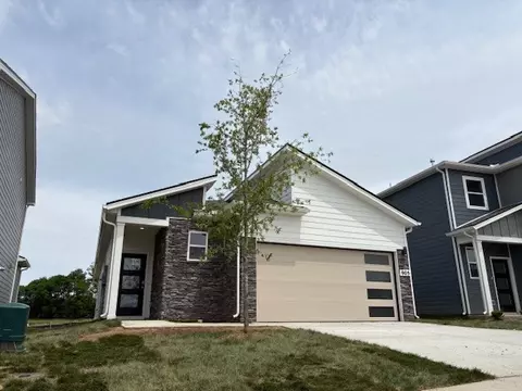 905 Brooklyn Crossing Rd, Gallatin, TN 37066