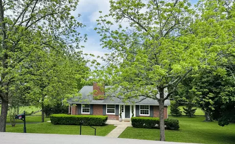 108 Sunset Dr, Pulaski, TN 38478
