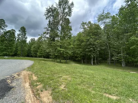 284 Jasper Creek Ct, Jasper, TN 37347