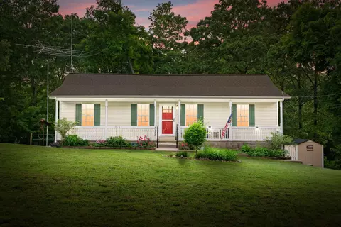 3257 Backridge Rd, Woodlawn, TN 37191