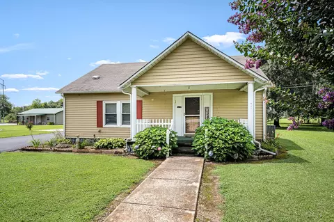 124 Sub Station Rd, Unionville, TN 37180
