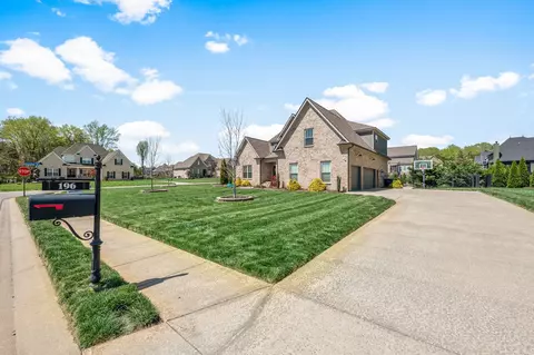 196 Knoxleigh Way, Murfreesboro, TN 37129