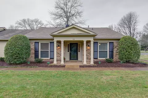 112 Boxwood Dr, Franklin, TN 37069