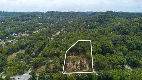 1553 Harding Pl, Nashville, TN 37215