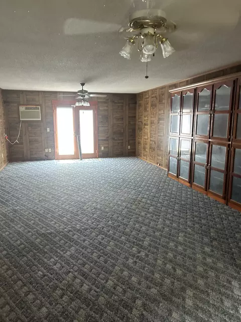 Living - 236 Beartown Rd, Loretto, TN 38469 photo 1 of 2
