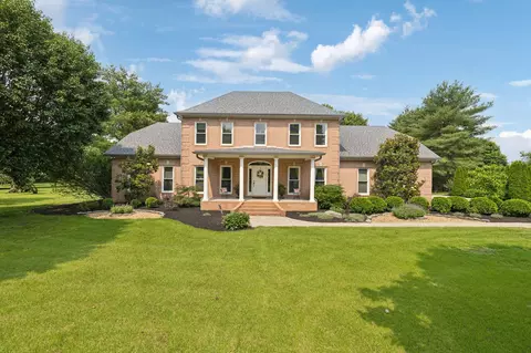 2305 Black Fox Ct, Murfreesboro, TN 37127