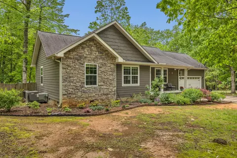 Exterior - 27 Lightning Bug Ln, Sewanee, TN 37375 photo 3 of 10