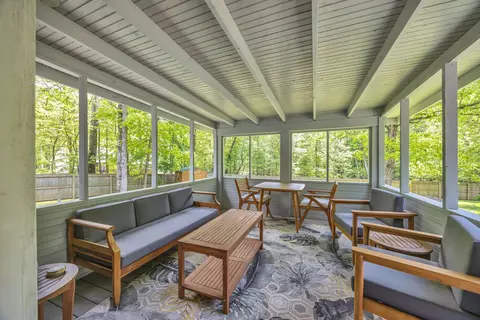 Exterior - 27 Lightning Bug Ln, Sewanee, TN 37375 photo 6 of 10