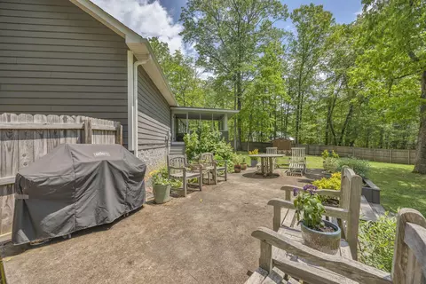 Exterior - 27 Lightning Bug Ln, Sewanee, TN 37375 photo 9 of 10