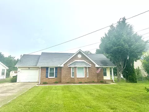 809 Chancery Ln, Clarksville, TN 37042