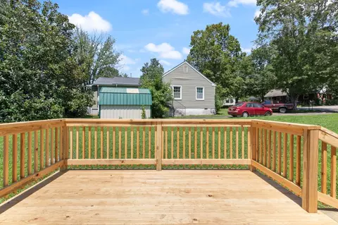 Exterior - 108 Brook Dr, Dickson, TN 37055 photo 3 of 3