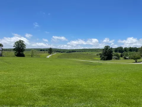 6595 Eastland Rd, Sparta, TN 38583