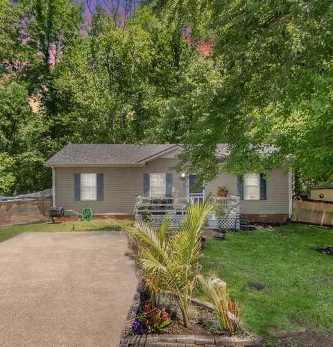 571 Kathryn Ct, Clarksville, TN 37042