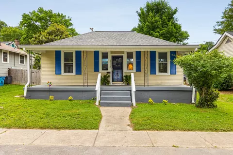 1007 Birdsall St, Old Hickory, TN 37138