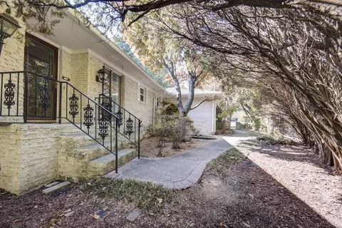 5851 N Park Rd, Hixson, TN 37343