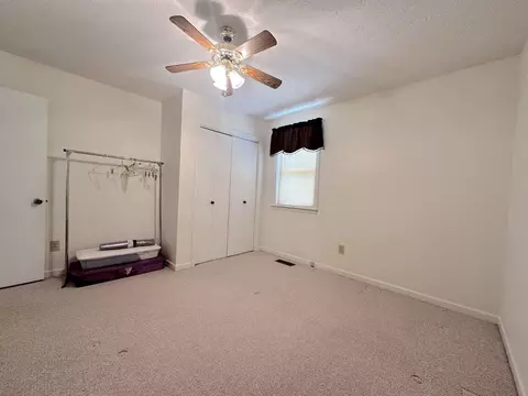 Bedroom - 2115 Mockingbird Ln #D, Springfield, TN 37172 photo 4 of 4