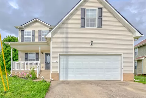 110 N Cavalcade Cir, Oak Grove, KY 42262