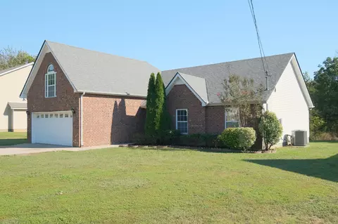 630 Martinsdale Ct, La Vergne, TN 37086
