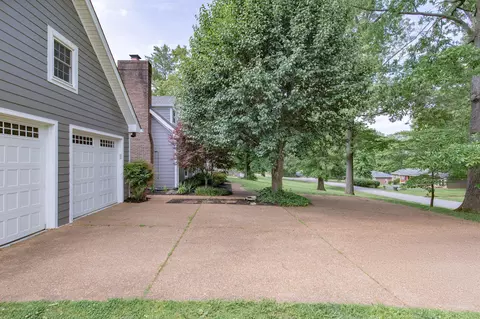 301 Mosley Dr, Springfield, TN 37172 photo 7