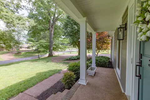 301 Mosley Dr, Springfield, TN 37172 photo 10