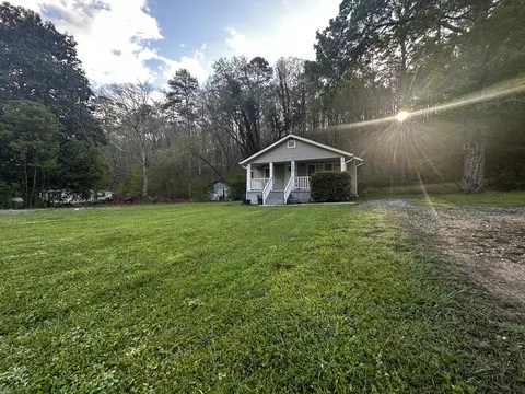 10820 Dallas Hollow Rd, Soddy Daisy, TN 37379