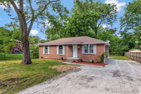 Exterior - 4904 Algonquin Trl, Antioch, TN 37013 photo 3 of 9