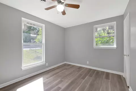 Bedroom - 4904 Algonquin Trl, Antioch, TN 37013 photo 5 of 7