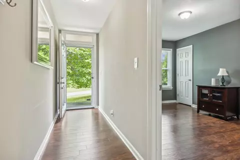 838 Hillside Dr, Springfield, TN 37172 photo 4