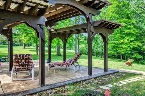 997 Highway 100, Centerville, TN 37033 photo 9