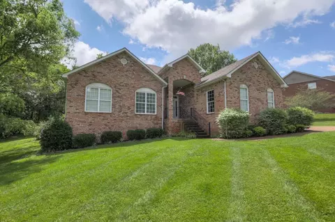 716 Cowan Dr, Nolensville, TN 37135