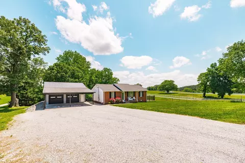 3525 Burr Rd, Springfield, TN 37172