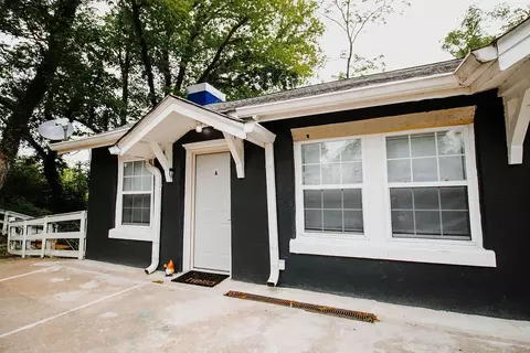 800 Riverside Dr, Columbia, TN 38401