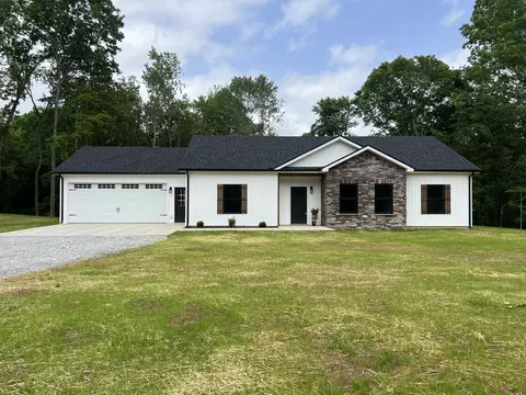1143 Hilltop Rd, Cumberland Furnace, TN 37051