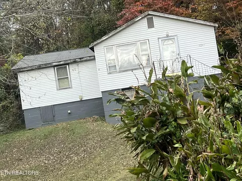 5247 Mcintyre Rd, Knoxville, TN 37914