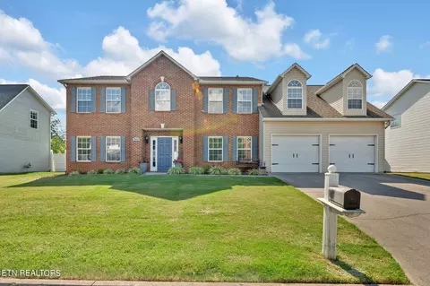 2413 Middlebrook Ridge Ln, Knoxville, TN 37931