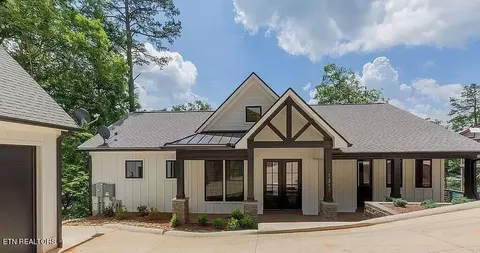 1317 Cove Pointe Rd, La Follette, TN 37766