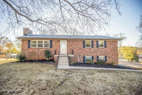 6408 Flintrock Cir, Knoxville, TN 37920