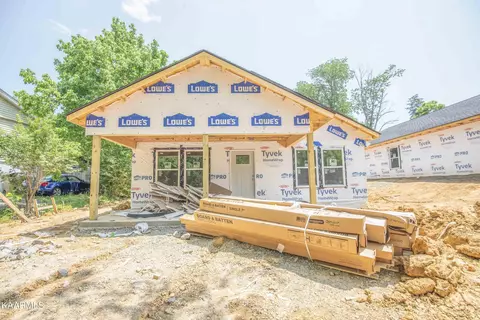 4624 SW Freund St, Knoxville, TN 37920