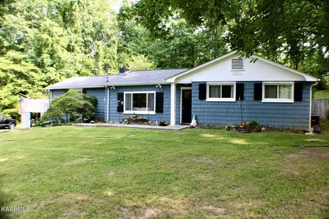 5512 NE Cedar Heights Rd, Knoxville, TN 37912