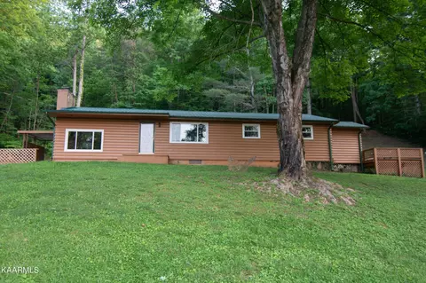 414 Boat Gunnel Rd, Townsend, TN 37882