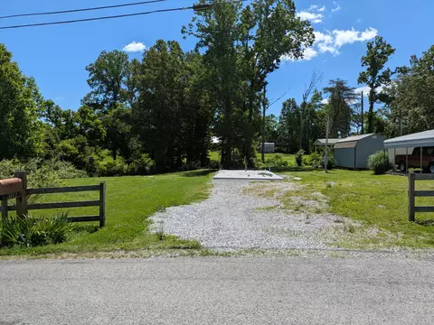 382 Crawford Cir, Sparta, TN 38583