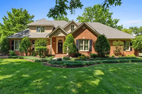 1626 Wexford Dr, Murfreesboro, TN 37129