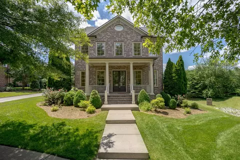 1012 Berkley Dr, Brentwood, TN 37027